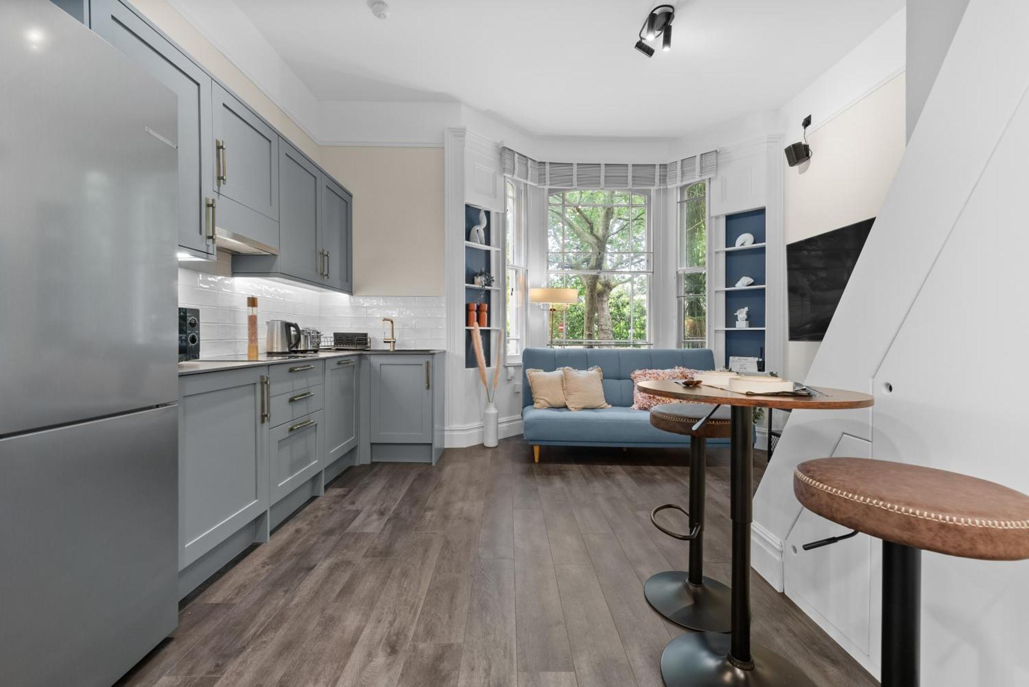Vichy - The Hampstead Star | Prime Location Apartment London Exterior photo